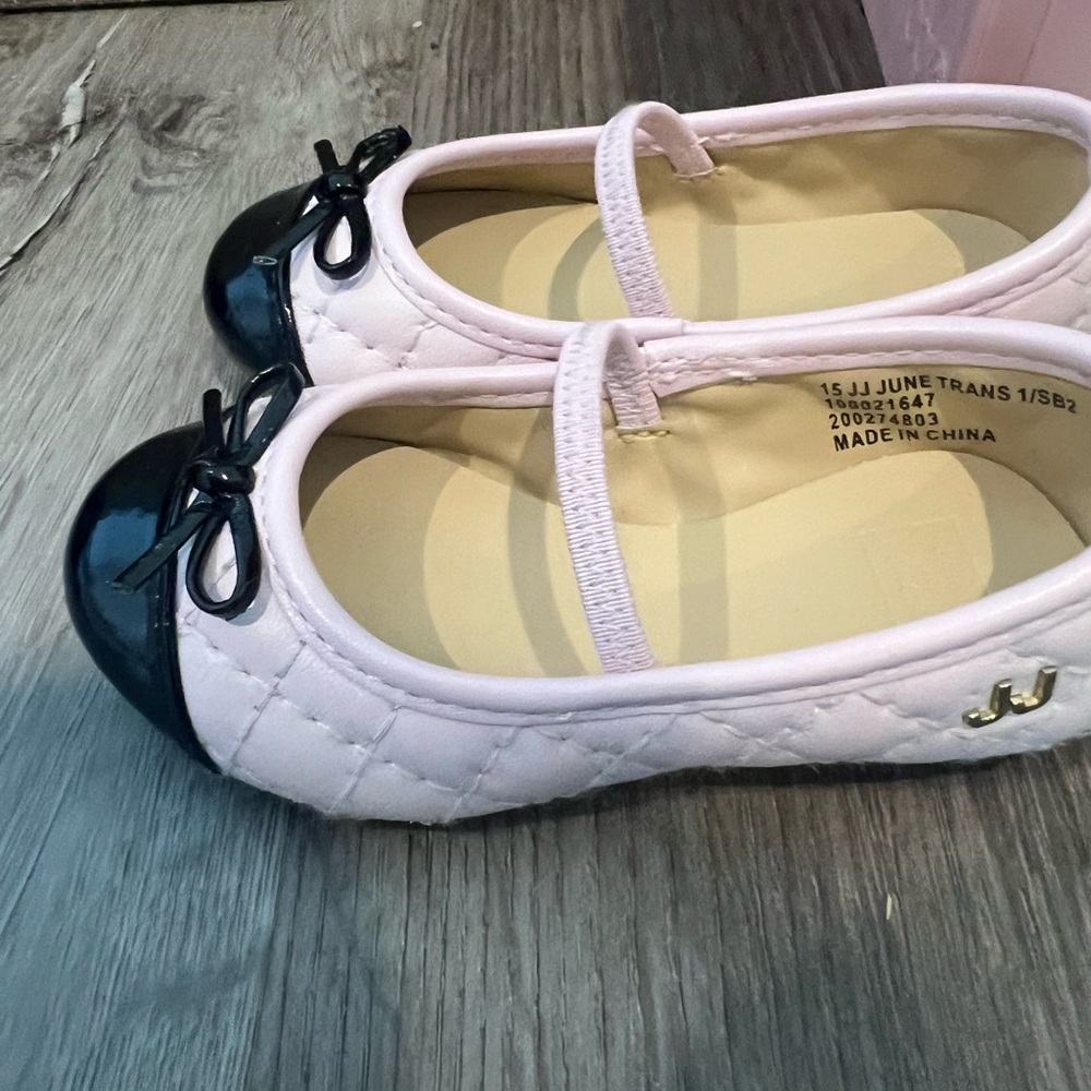 Janie and Jack shoes size 5